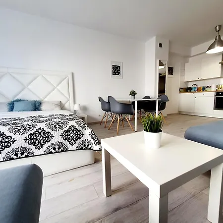 Apartment Mieszkanie Na Parterze Ii