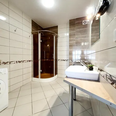 Apartment Mieszkanie Na Parterze Ii *
